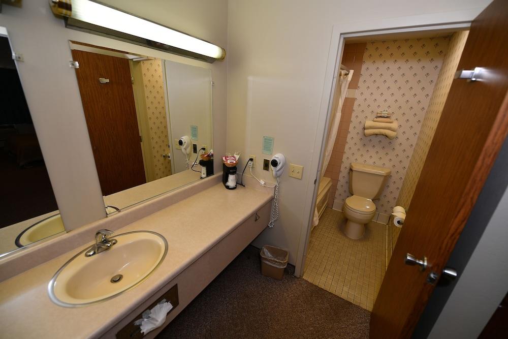 Costa Mesa Inn - Newport Beach Area מראה חיצוני תמונה