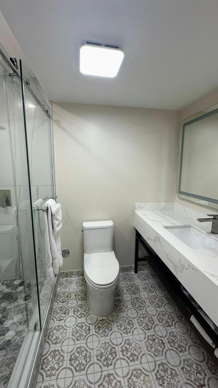 Costa Mesa Inn - Newport Beach Area מראה חיצוני תמונה