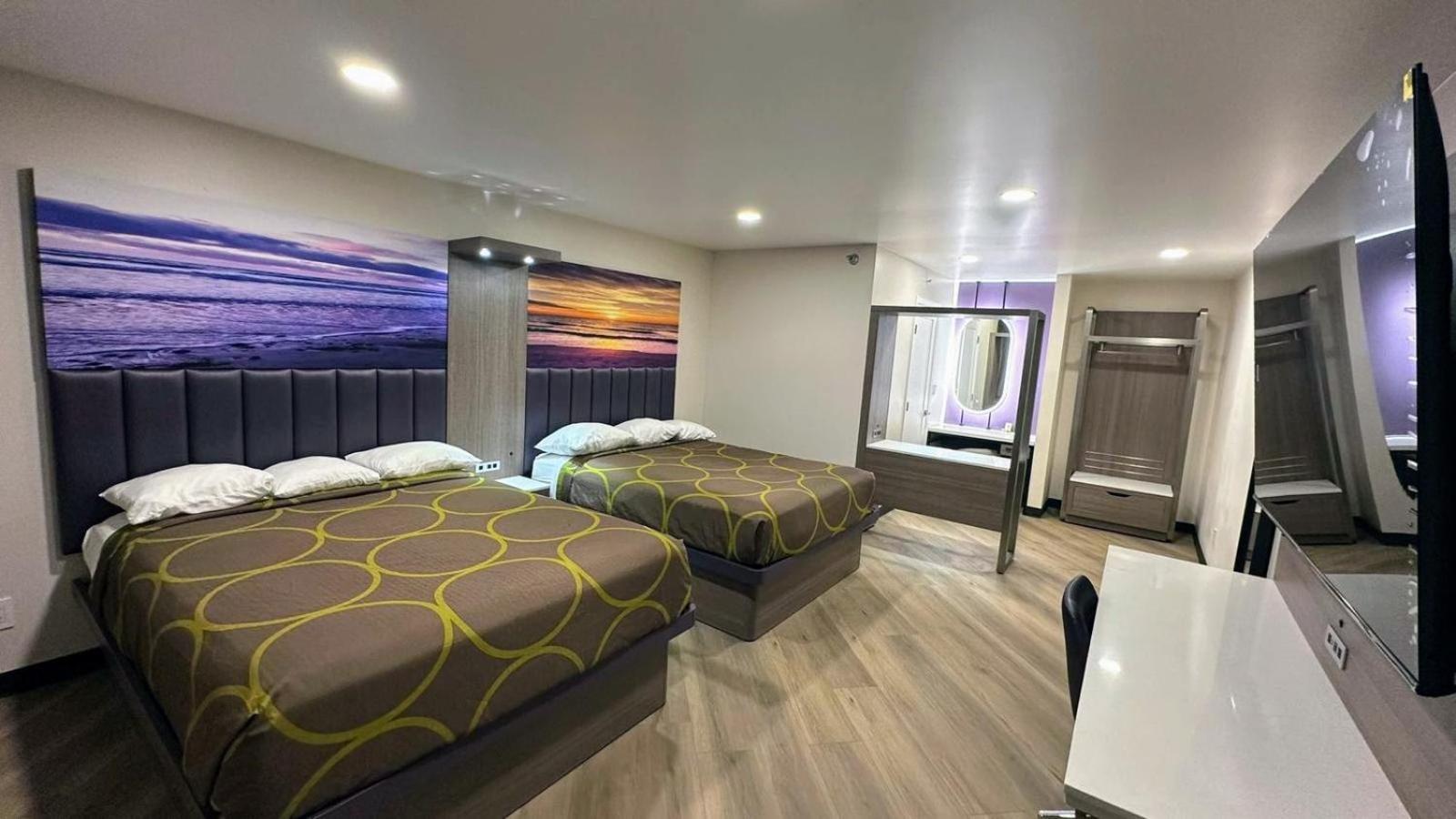 Costa Mesa Inn - Newport Beach Area מראה חיצוני תמונה