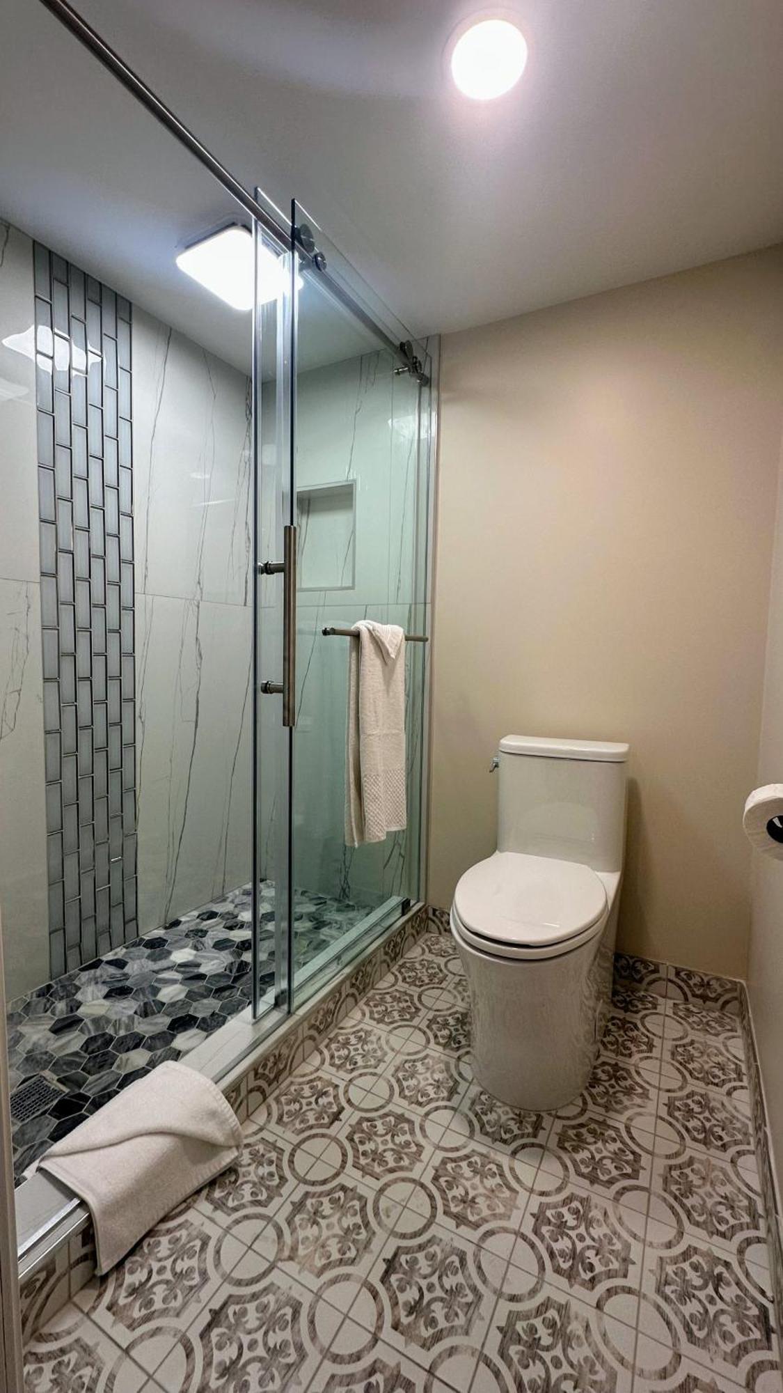 Costa Mesa Inn - Newport Beach Area מראה חיצוני תמונה