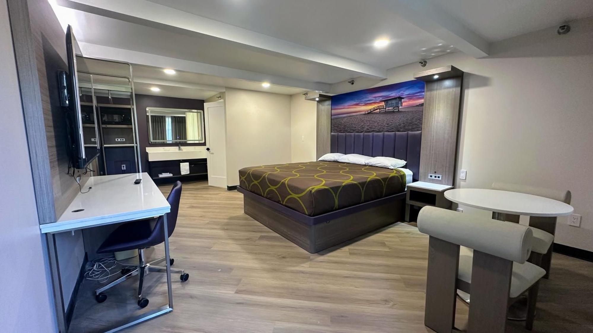 Costa Mesa Inn - Newport Beach Area מראה חיצוני תמונה