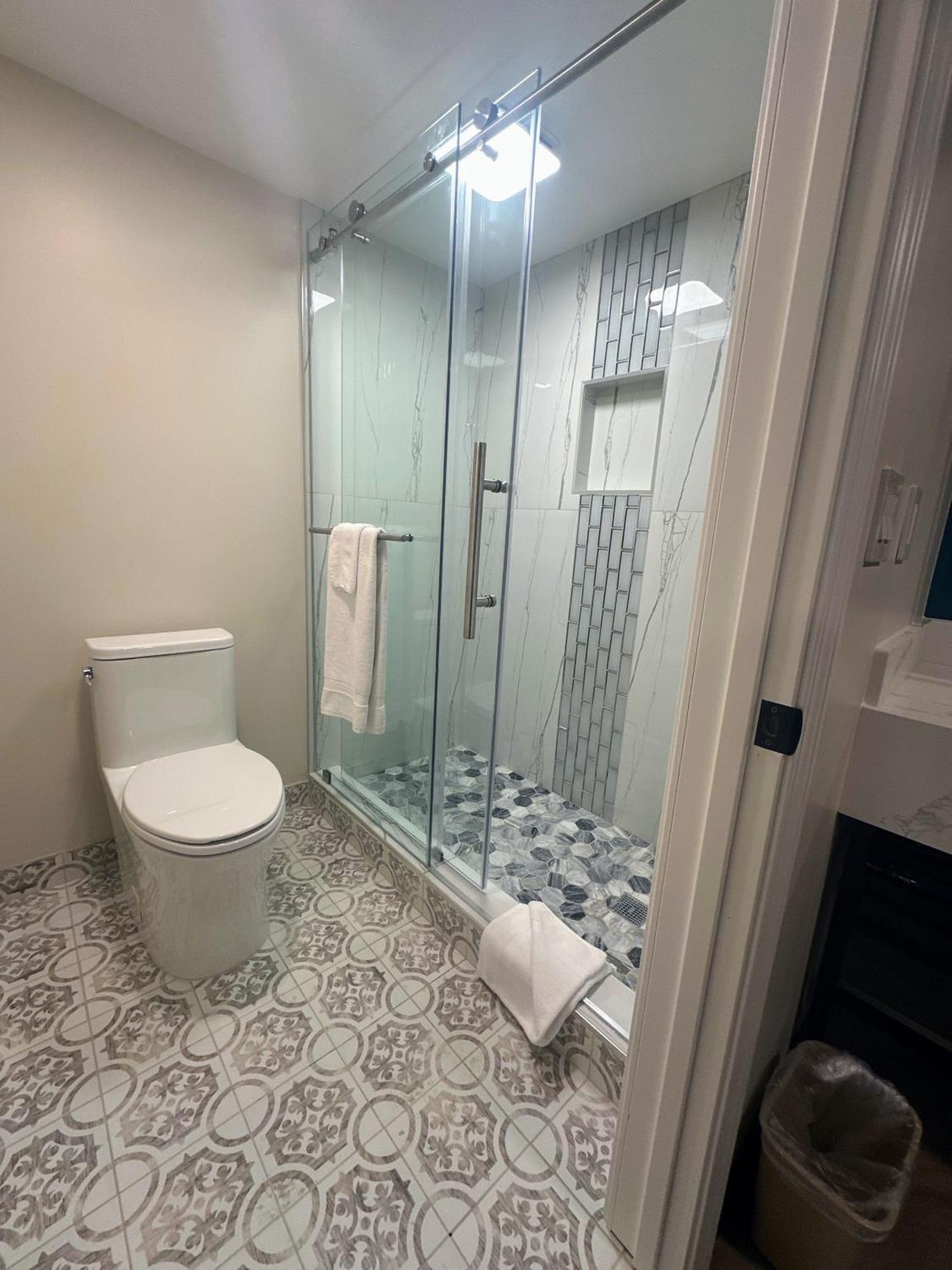 Costa Mesa Inn - Newport Beach Area מראה חיצוני תמונה