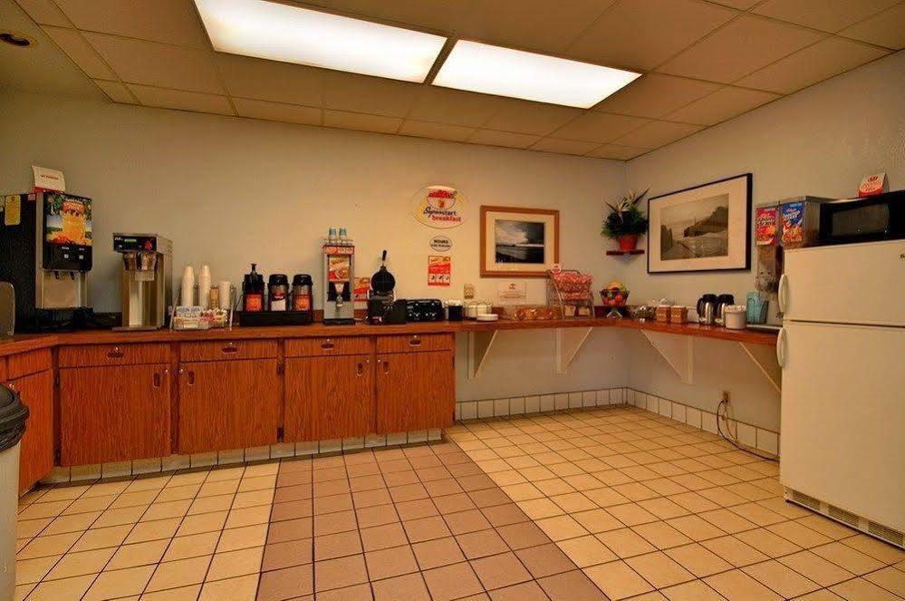 Costa Mesa Inn - Newport Beach Area מראה חיצוני תמונה