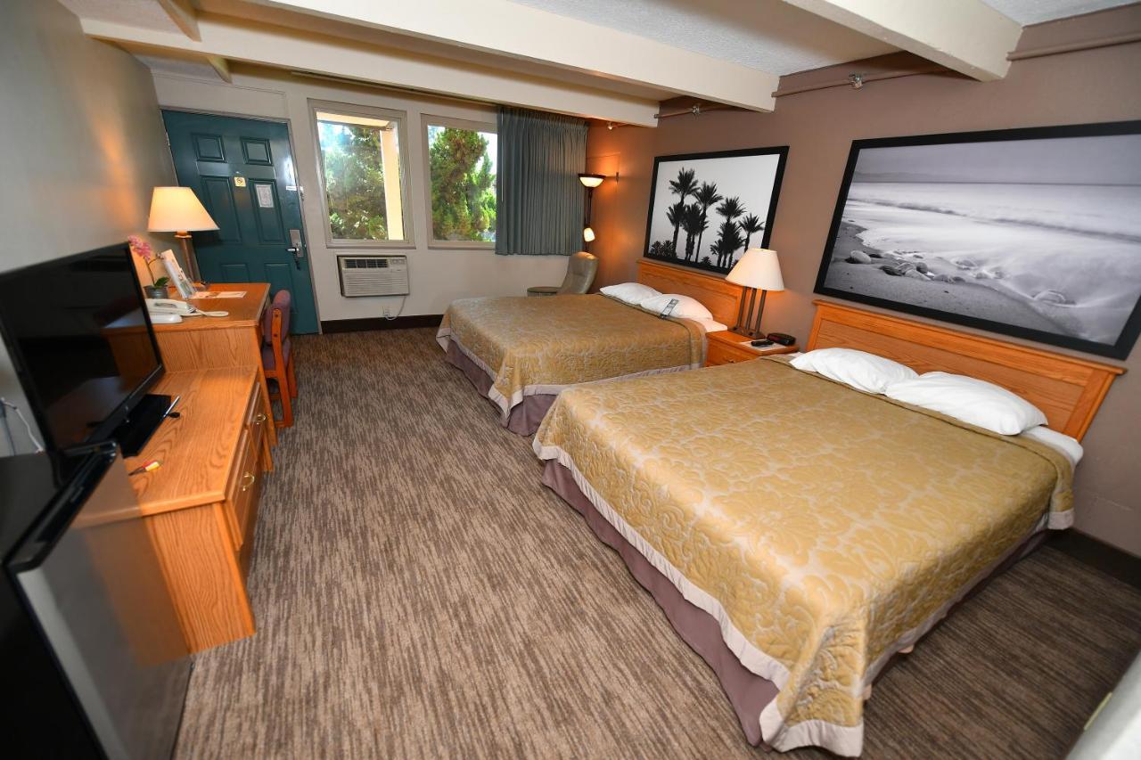 Costa Mesa Inn - Newport Beach Area מראה חיצוני תמונה